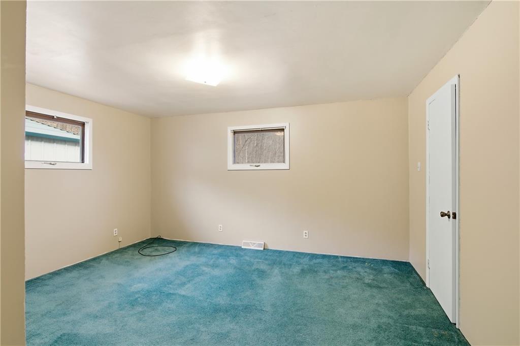 124 Middle Road Industry, PA 15052 - Photo 26 of 32