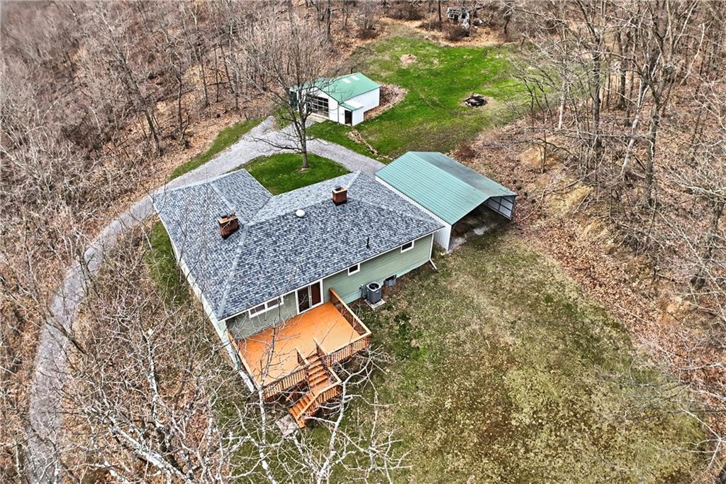 124 Middle Road Industry, PA 15052 - Photo 5 of 32