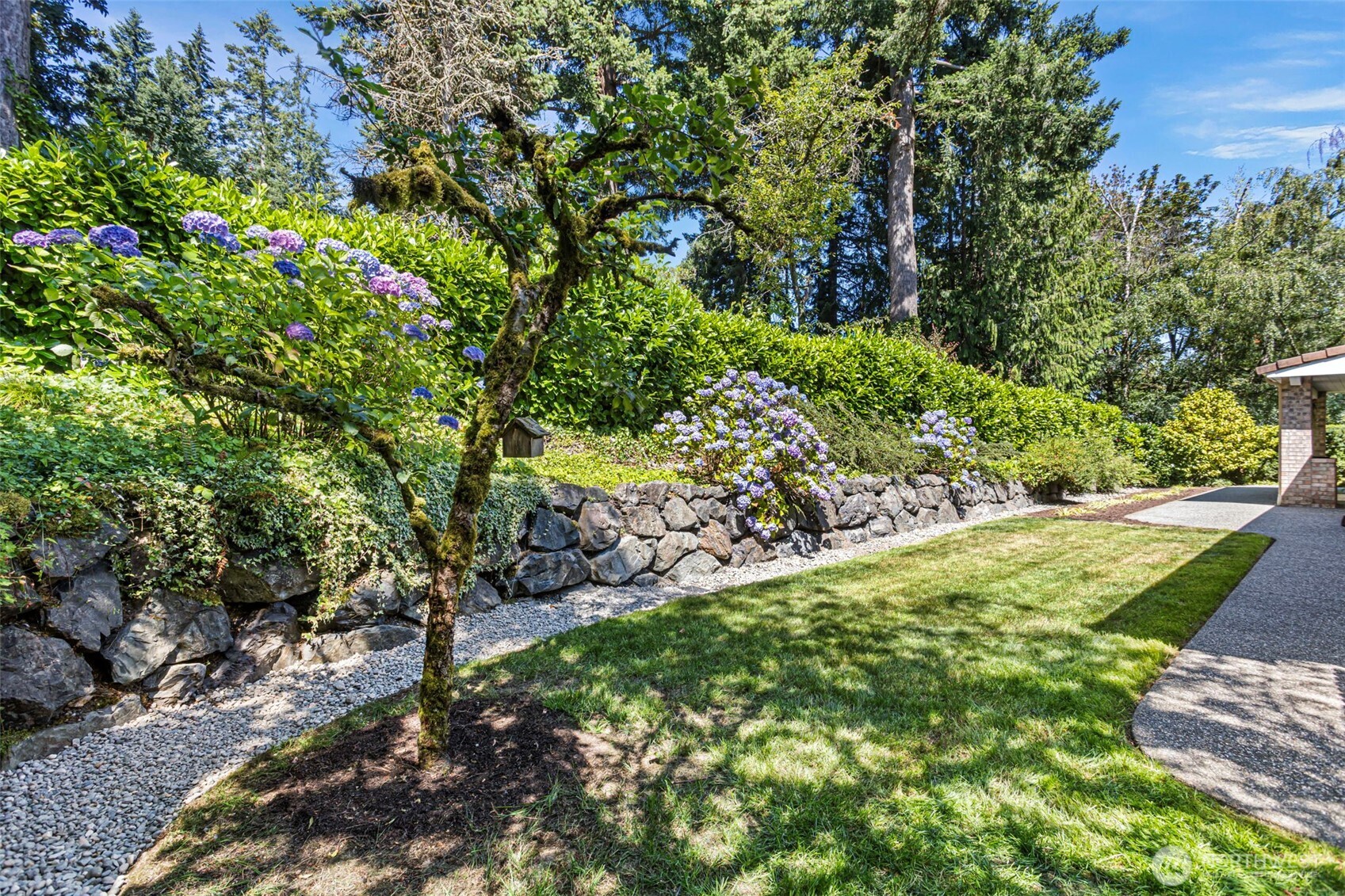 7810 175th Street Southwest Edmonds, WA 98026 - Photo 28 of 39