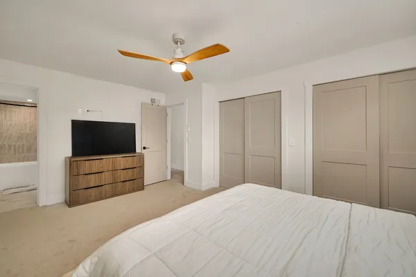 $459,900 | 1111 Harvest Drive, Shorewood, IL 60404