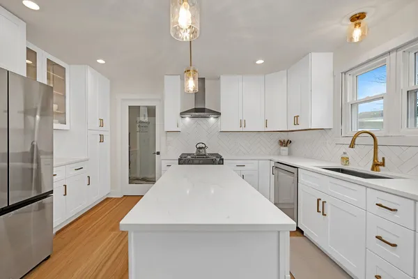 $459,900 | 1111 Harvest Drive, Shorewood, IL 60404