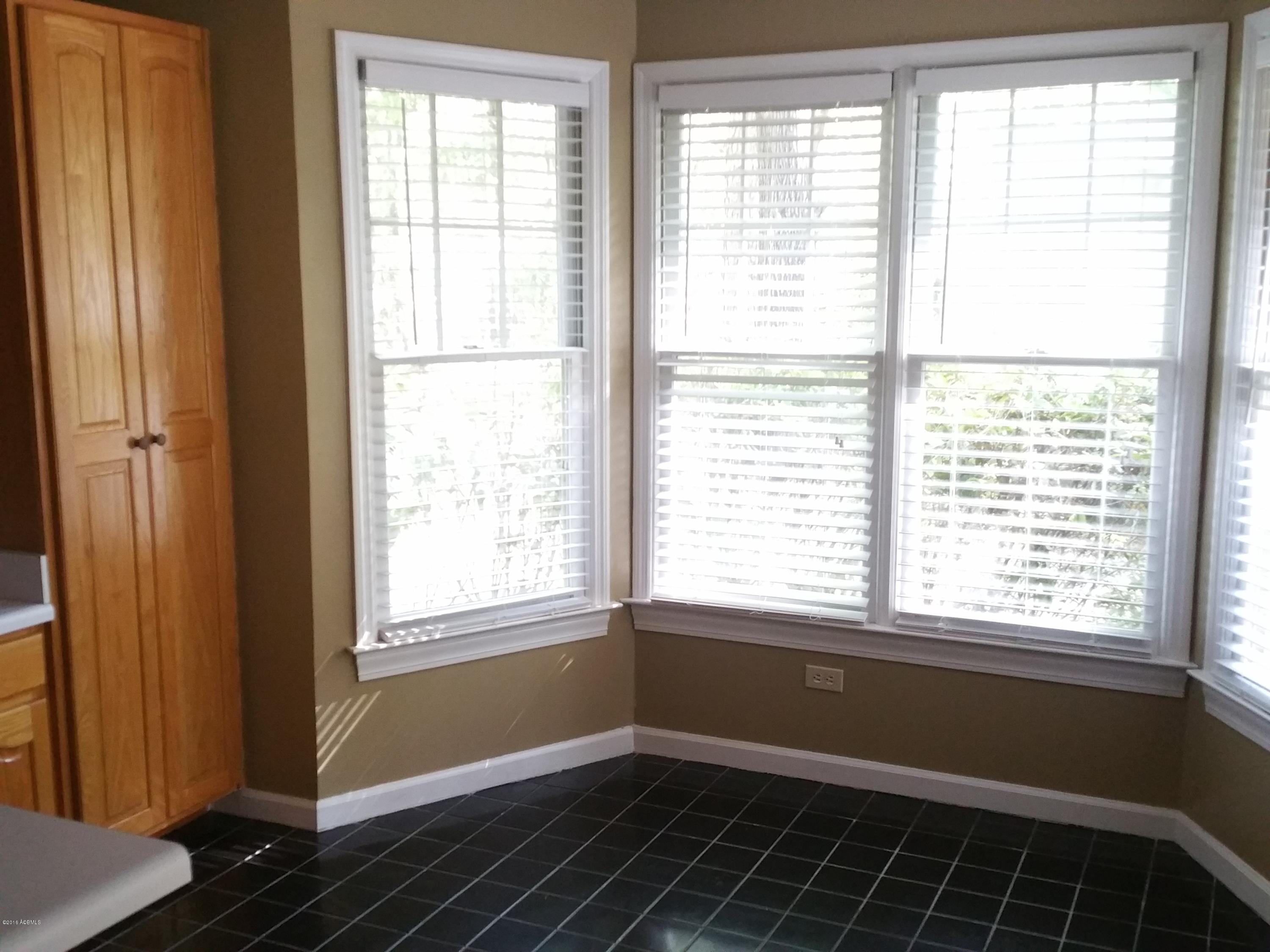 26 Rivers Court Beaufort, SC 29907 - Photo 11 of 40 26 Rivers Court 014