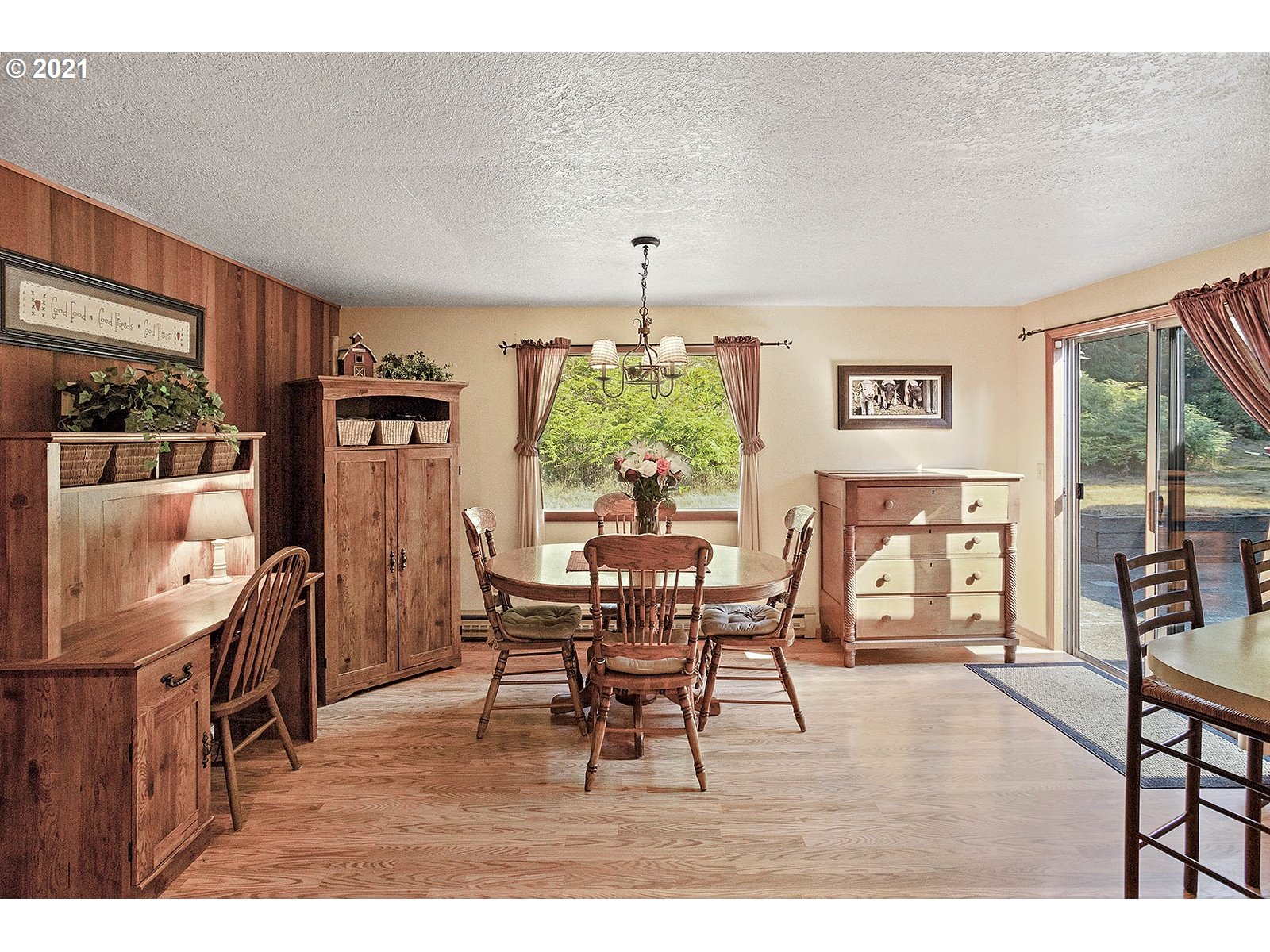 2681 East Loop Road Stevenson, WA 98648 - Photo 18 of 32