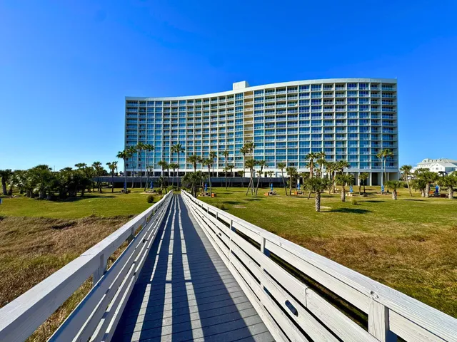 a view of outdoor space