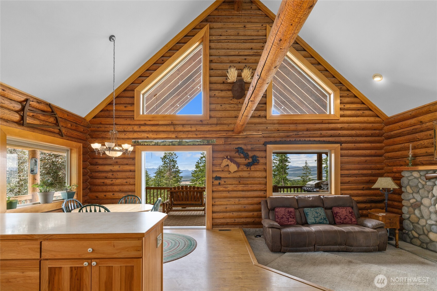 462 Graham Road Cle Elum, WA 98922 - Photo 10 of 32