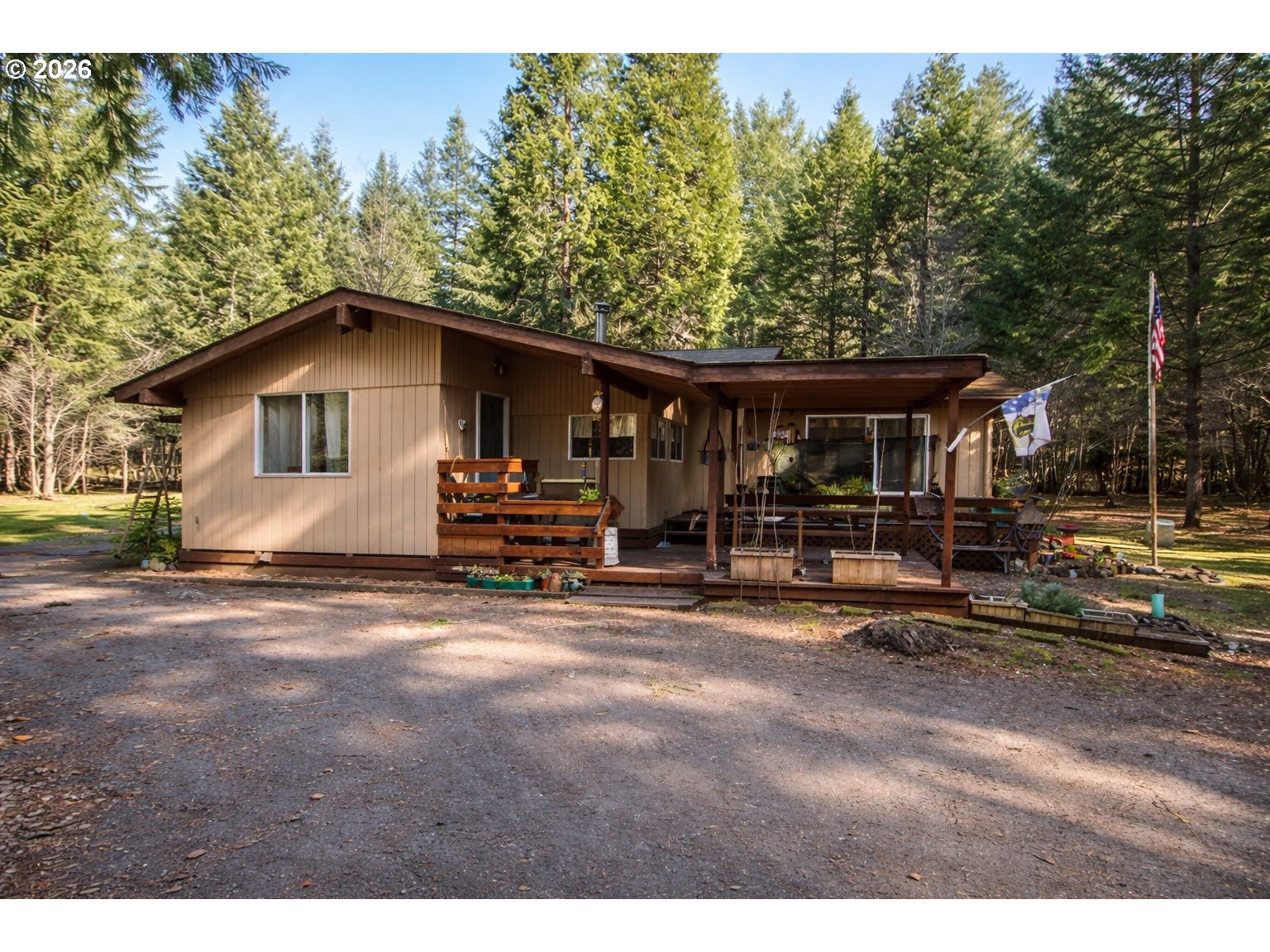 1954 Yeust Road Azalea, OR 97410 - Photo 12 of 19