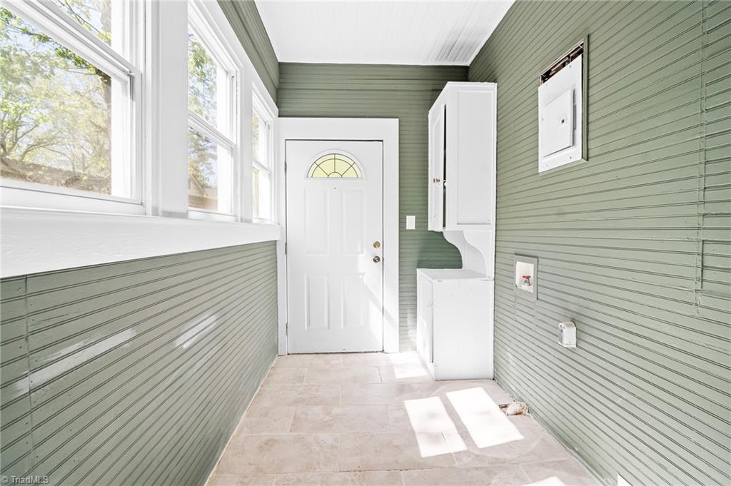 316 Spring Street Thomasville, NC 27360 - Photo 38 of 47