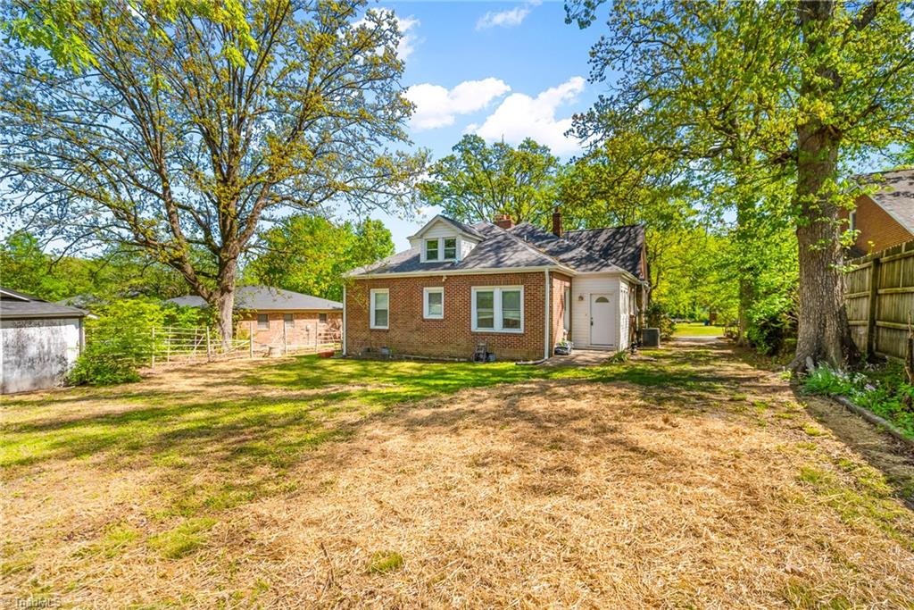 316 Spring Street Thomasville, NC 27360 - Photo 44 of 47