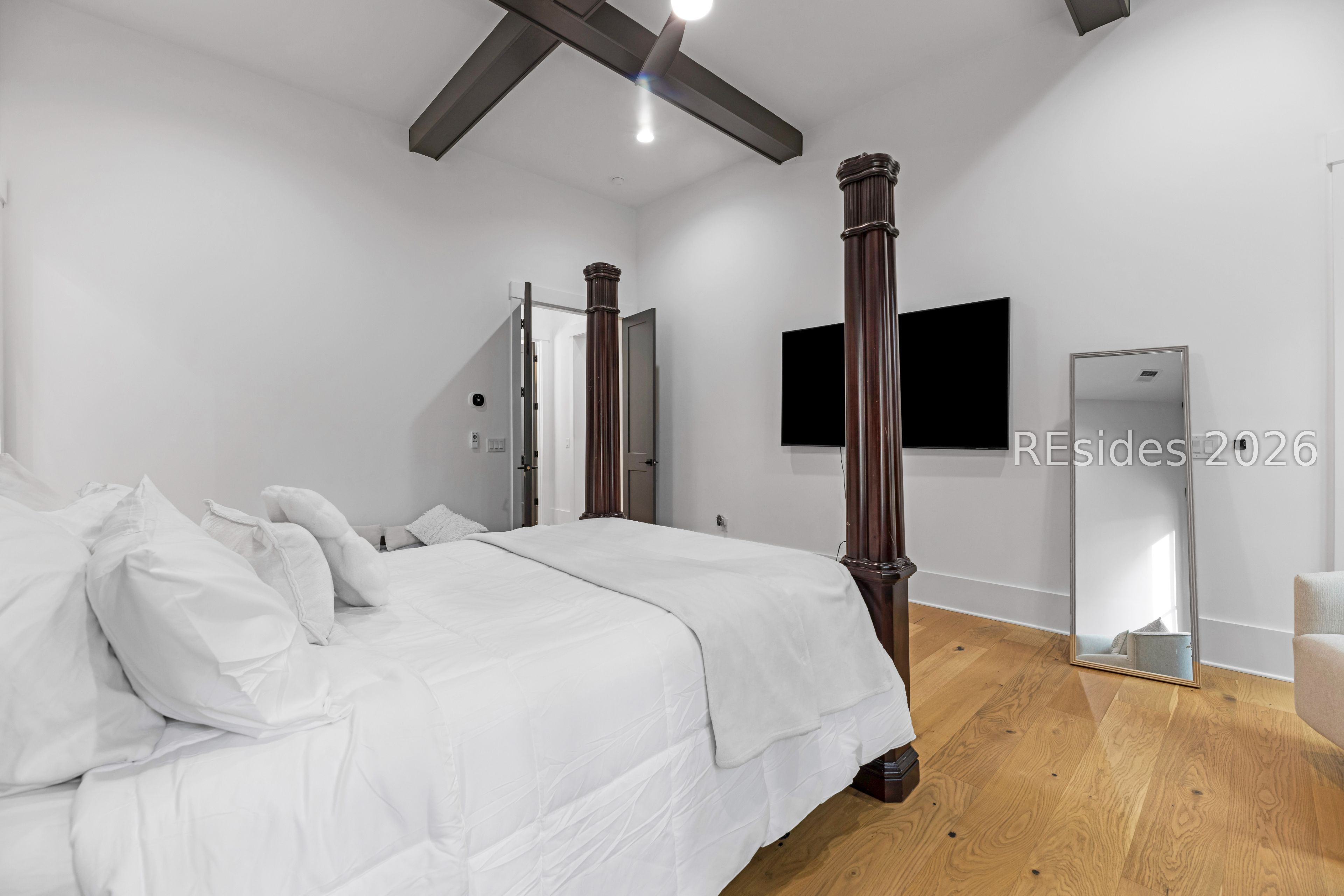 31 Foxchase Lane Bluffton, SC 29910 - Photo 39 of 80 Primary bedroom