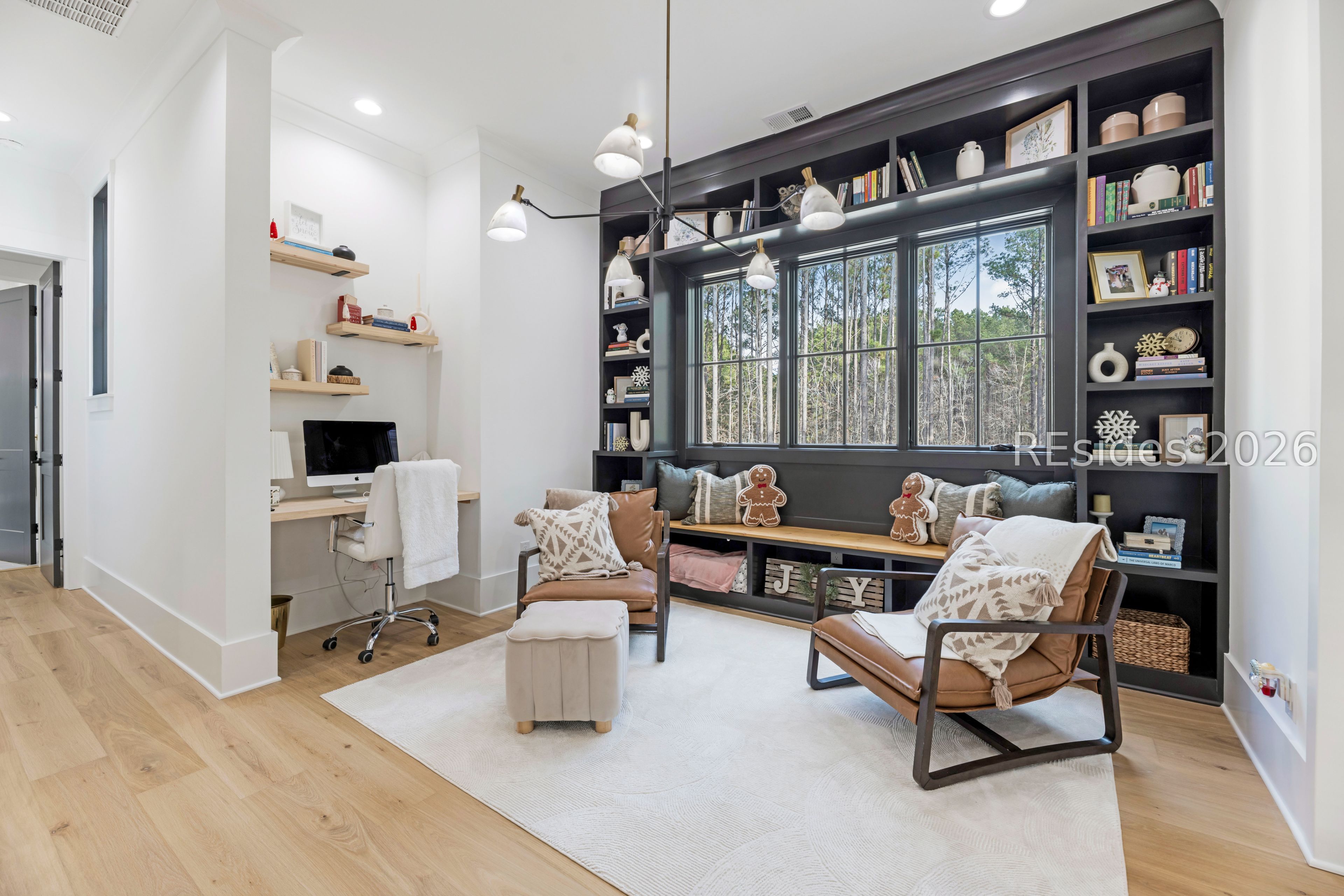 31 Foxchase Lane Bluffton, SC 29910 - Photo 44 of 80 Open space 2nd floor. Office, library or play area