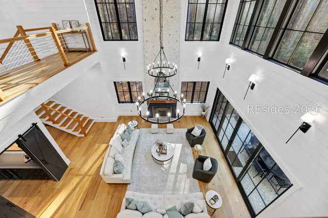 $3,150,000 | 31 Foxchase Lane, Bluffton, SC 29910