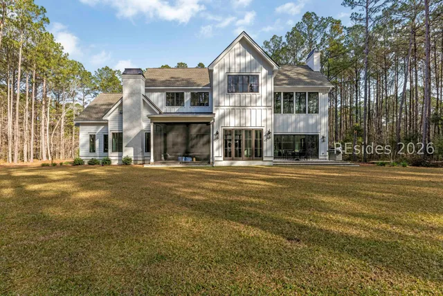 $3,150,000 | 31 Foxchase Lane, Bluffton, SC 29910