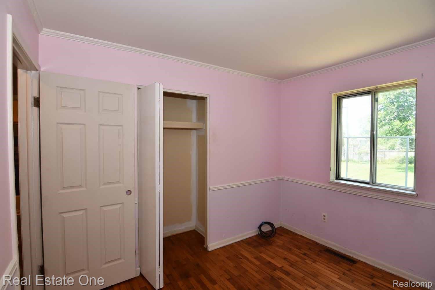 5705 Branch Road Flint, MI 48506 - Photo 16 of 25 DSC_2729.jpg