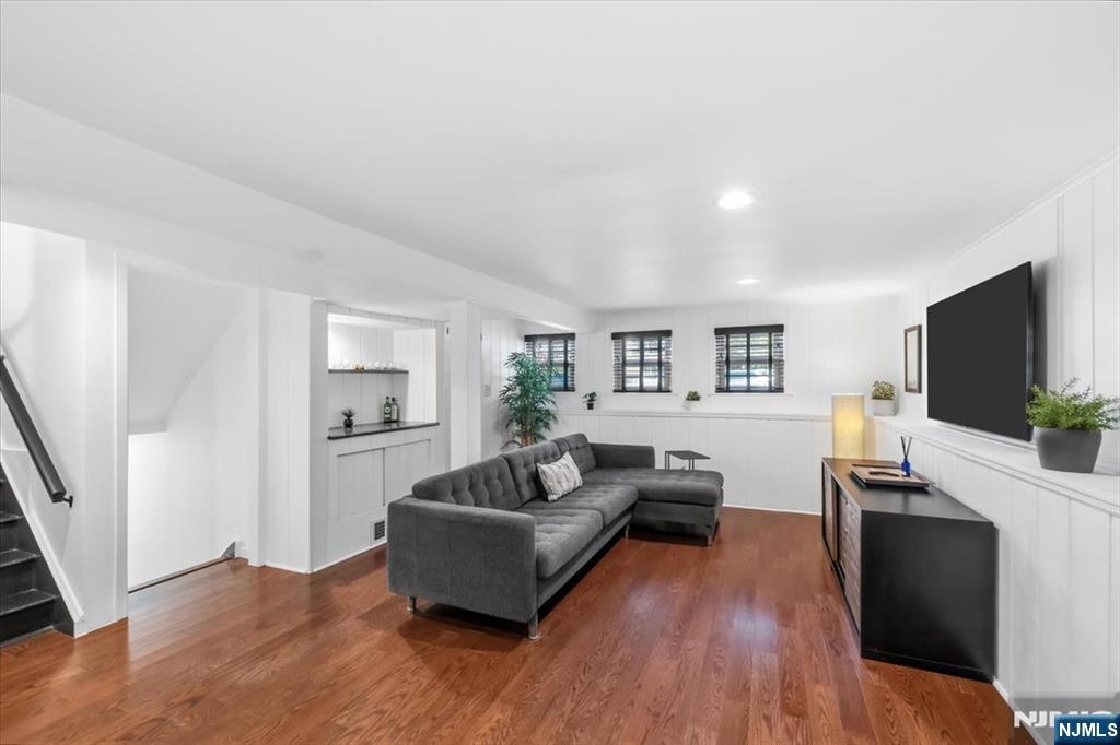 418 Fairfield Avenue Ridgewood, NJ 07450 - Photo 18 of 24