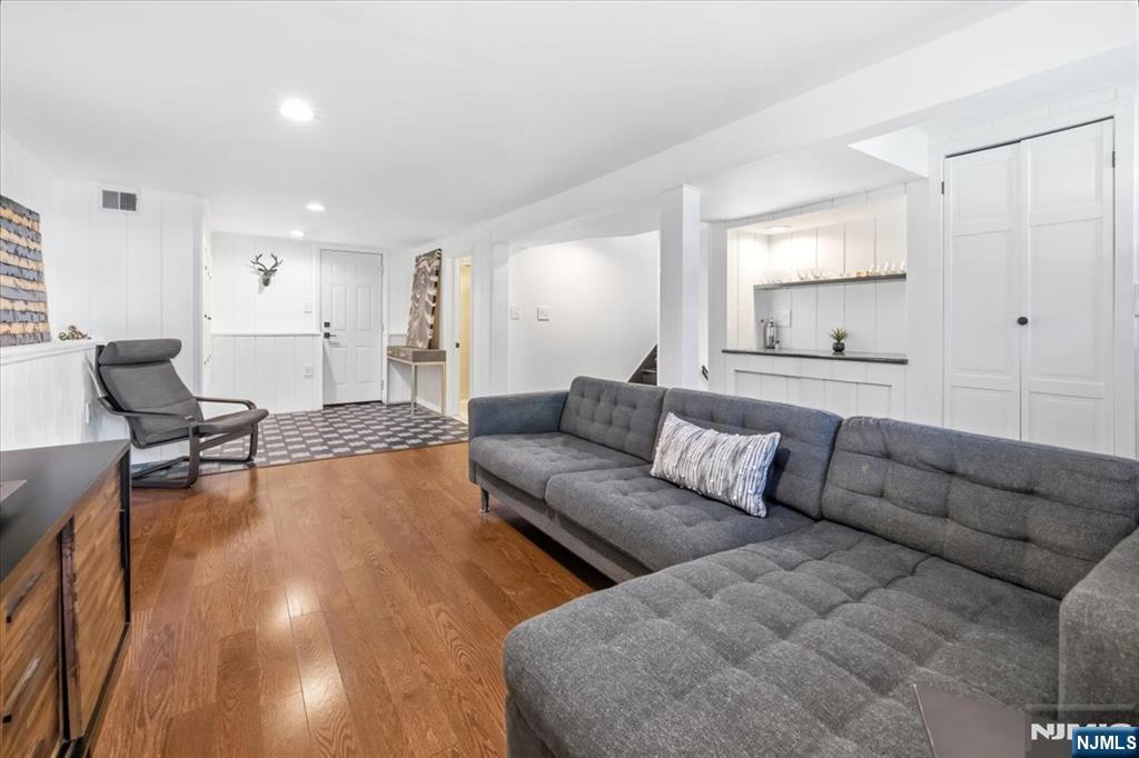 418 Fairfield Avenue Ridgewood, NJ 07450 - Photo 19 of 24