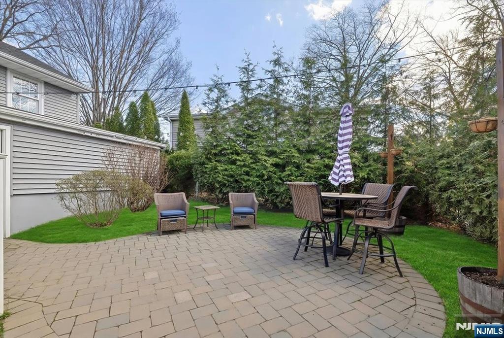 418 Fairfield Avenue Ridgewood, NJ 07450 - Photo 22 of 24