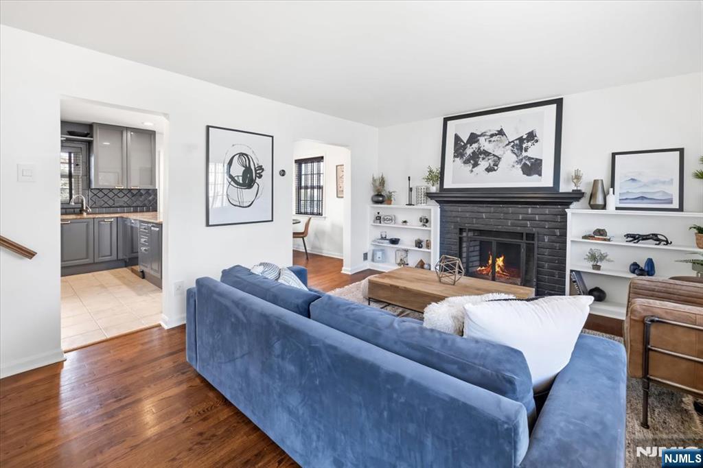 418 Fairfield Avenue Ridgewood, NJ 07450 - Photo 5 of 24