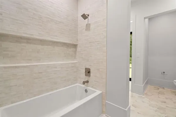 $2,175,000 | 909 South Madison Street, Covington, LA 70433