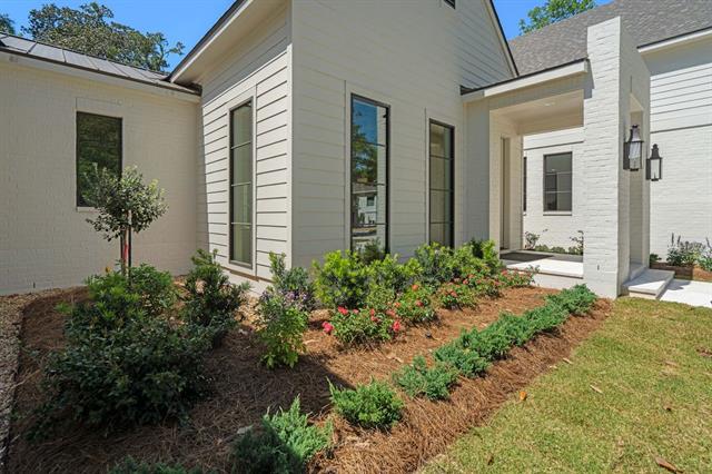 909 South Madison Street Covington, LA 70433 - Photo 4 of 48