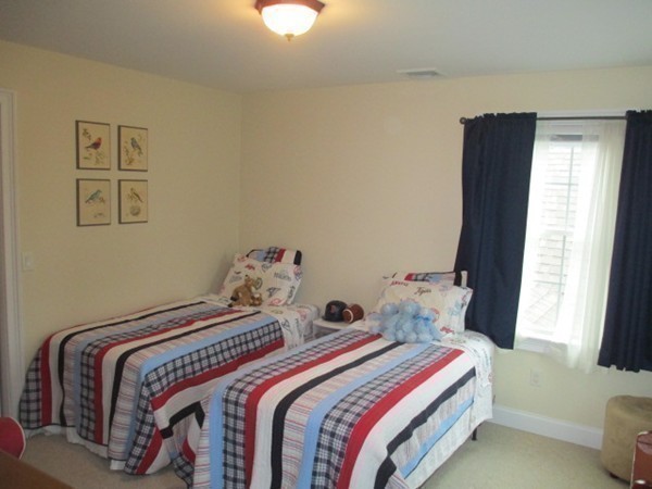 98 Spring Street Rehoboth, MA 02769 - Photo 17 of 26 Gallery Image 17
