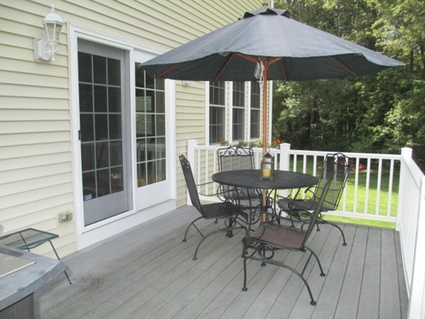 98 Spring Street Rehoboth, MA 02769 - Photo 4 of 26 Gallery Image 4