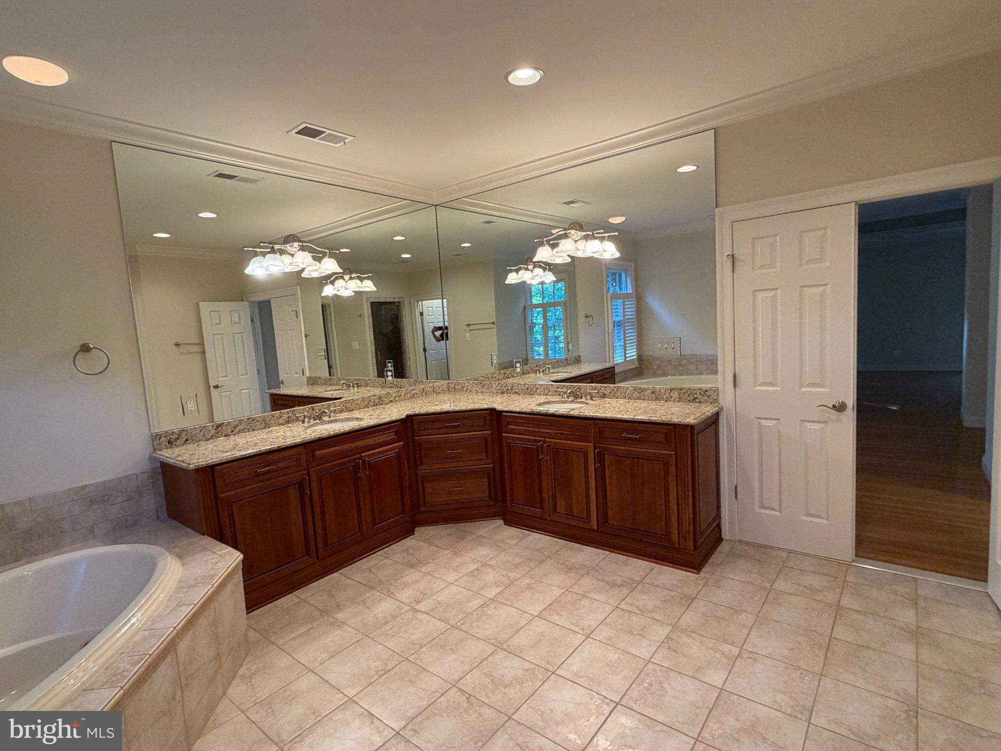 1762 Kirby Road McLean, VA 22101 - Photo 26 of 32 Gallery Image 26