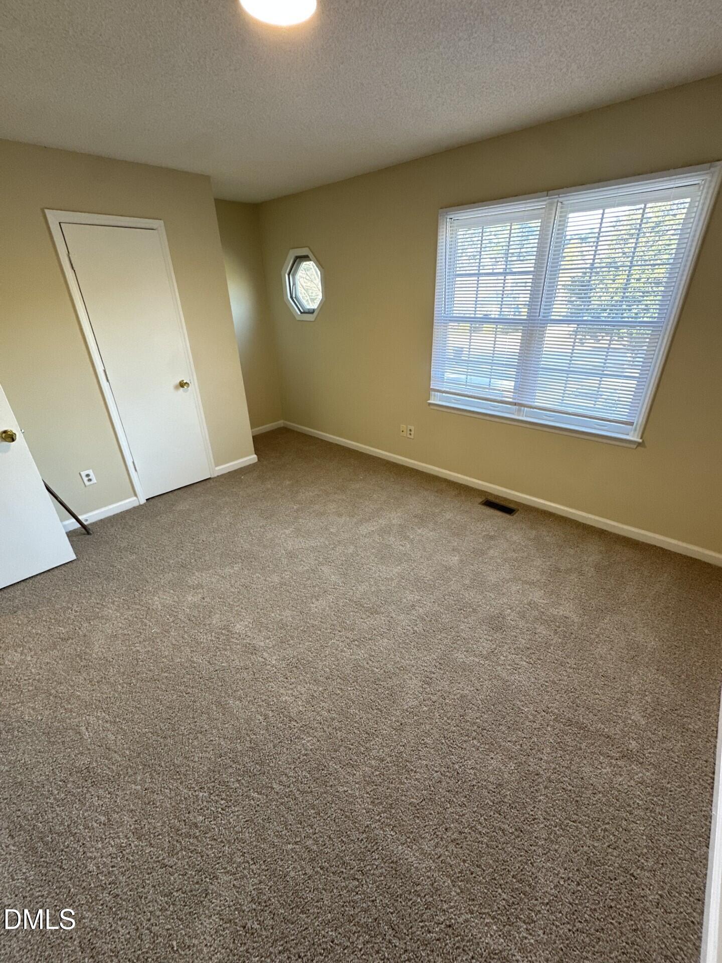 2940 Faversham Place Raleigh, NC 27604 - Photo 5 of 6 5