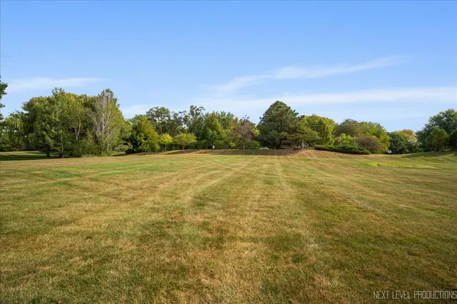 $787,000 | 7-n919 Cloverfield Drive, St. Charles, IL 60175