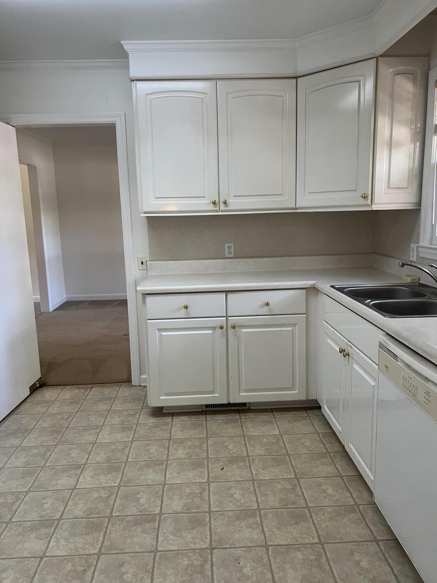 204 Gervais Street Walterboro, SC 29488 - Photo 19 of 54 IMG_0465