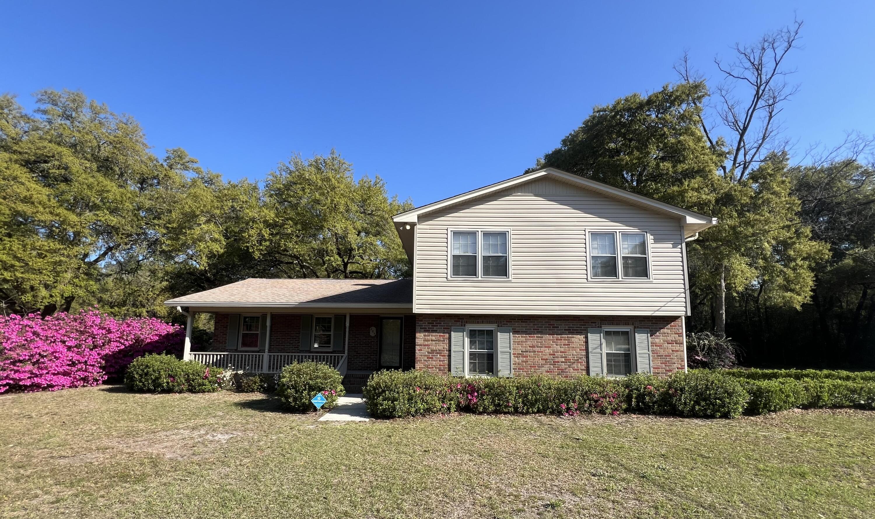 204 Gervais Street Walterboro, SC 29488 - Photo 2 of 54 IMG_0439