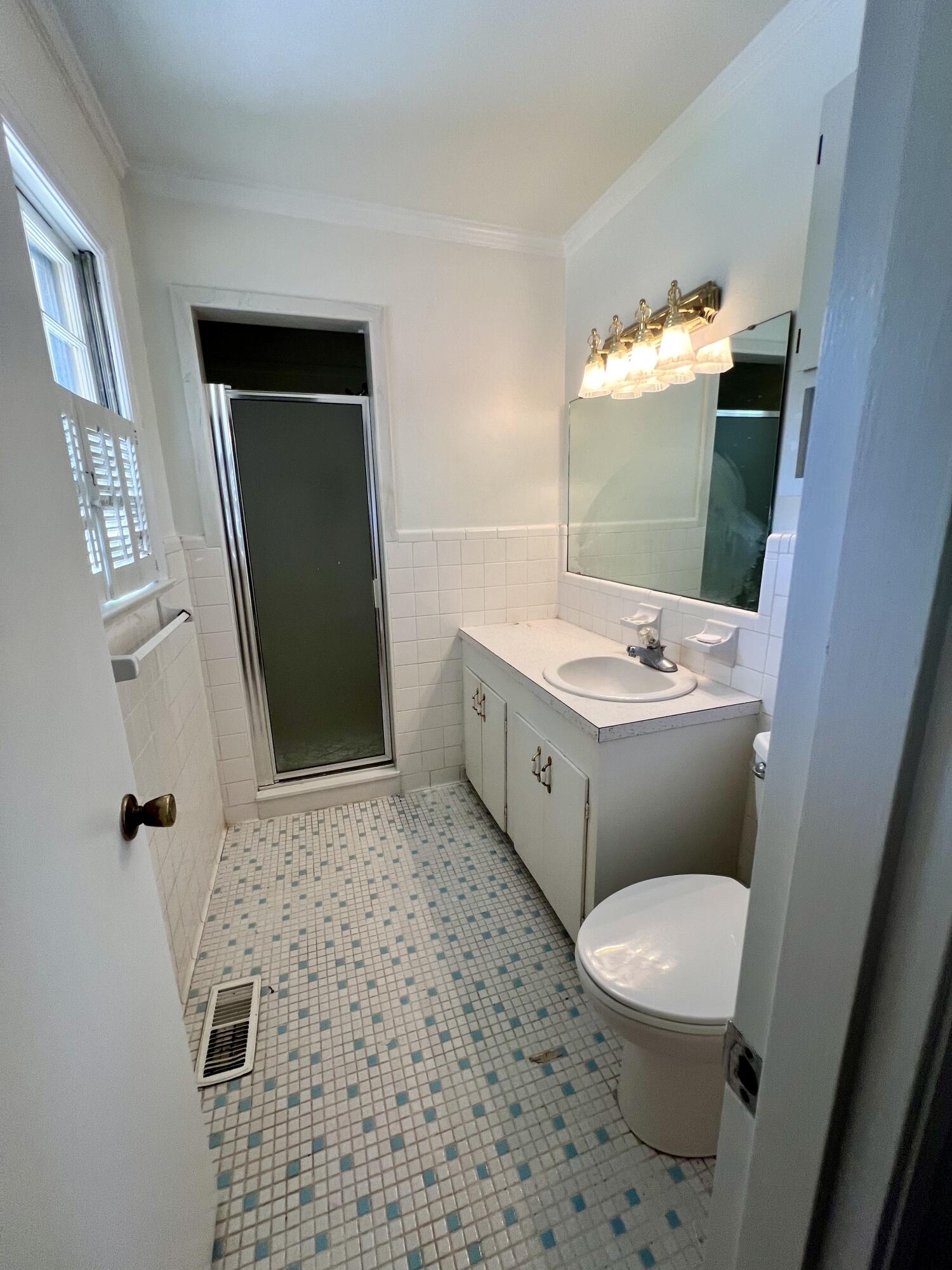 204 Gervais Street Walterboro, SC 29488 - Photo 32 of 54 IMG_0484