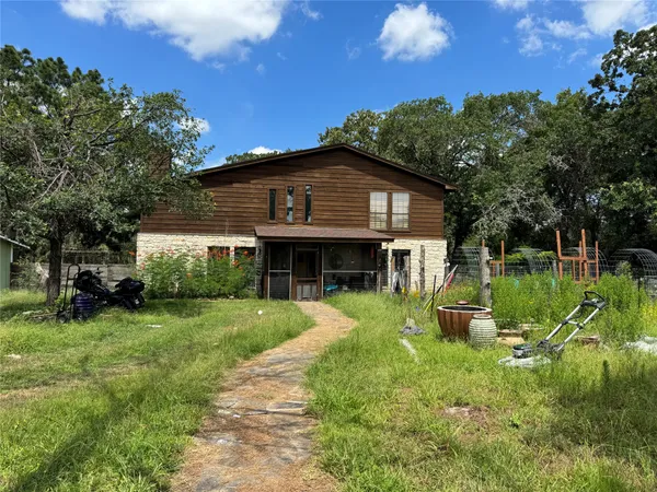 $450,000 | 112 Michele Drive, Bastrop, TX 78602