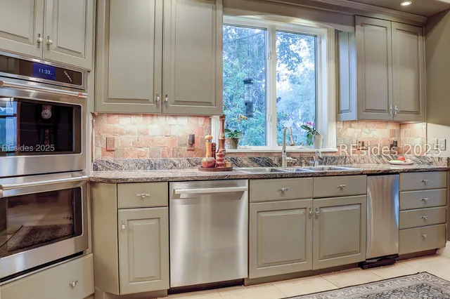 $1,545,000 | 139 Victoria Drive, Hilton Head Island, SC 29926