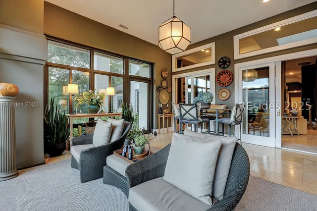 $1,545,000 | 139 Victoria Drive, Hilton Head Island, SC 29926