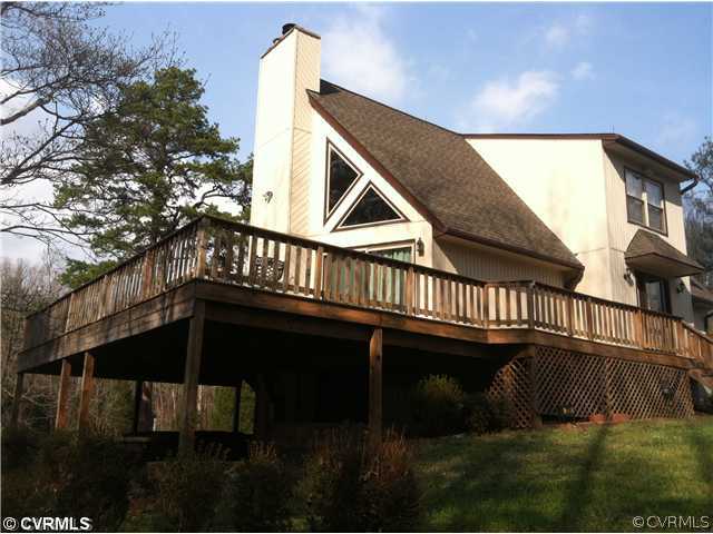 2351 Camelback Road Maidens, VA 23102 - Photo 4 of 12 Exterior Front