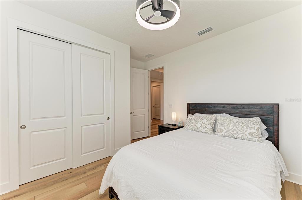 18530 Midsummer Place Venice, FL 34293 - Photo 40 of 100 Gallery Image 40