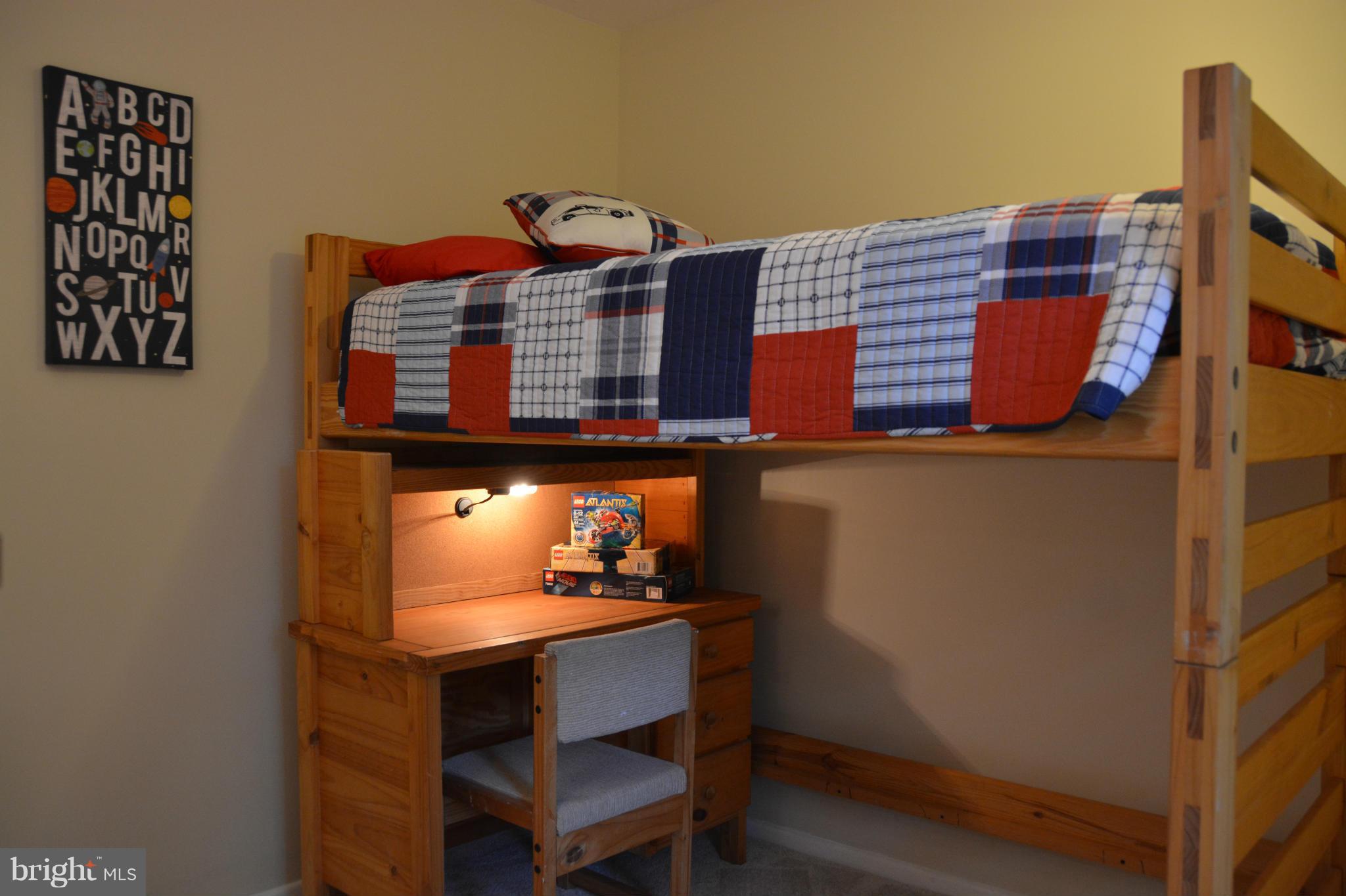 5634 Kirkham Court Springfield, VA 22151 - Photo 22 of 27 Bedroom