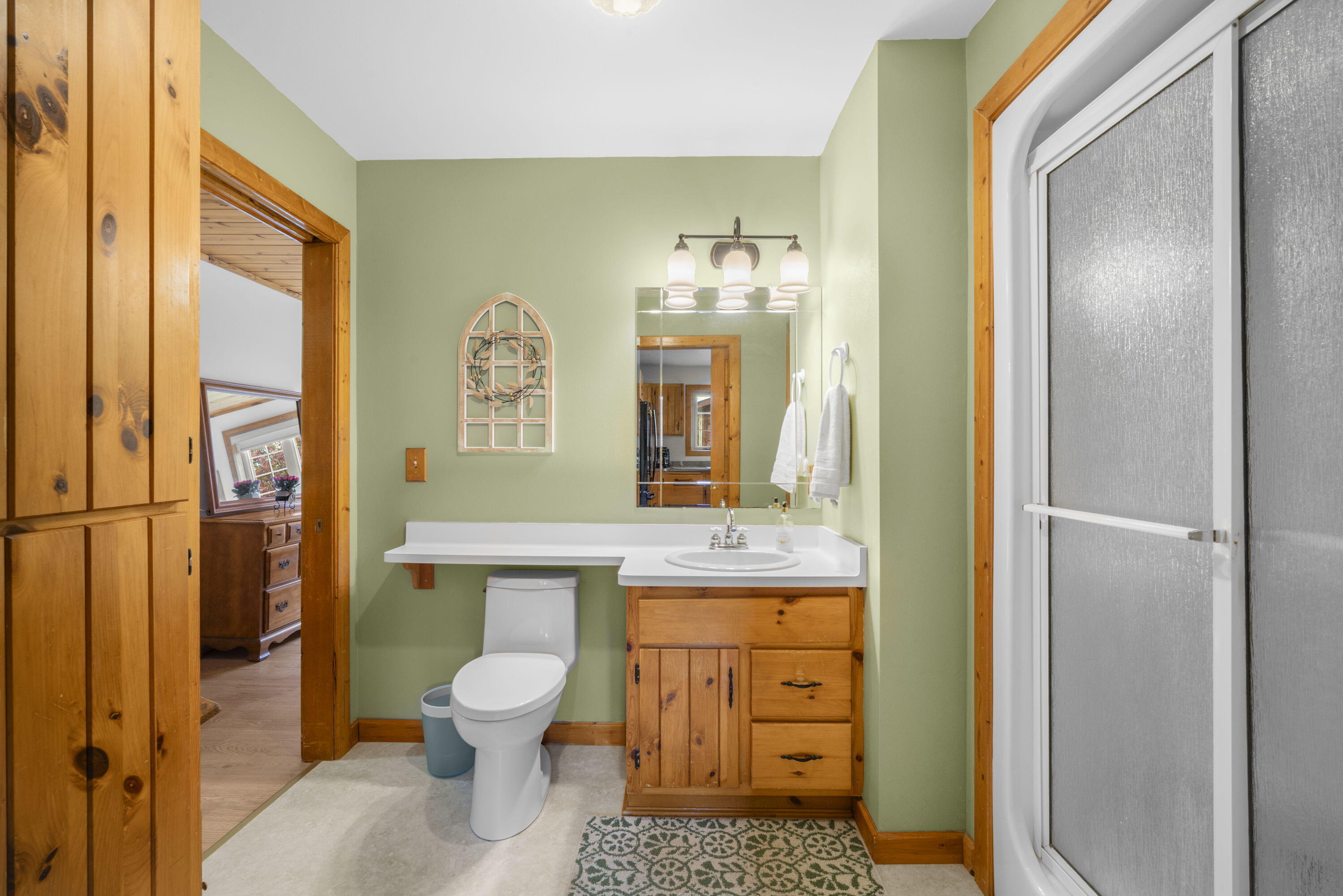 1206 Lakeview Road Farmington, WI 53090 - Photo 23 of 35 24_imgDSC02035