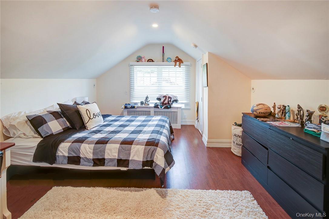 8 Horton Street Rye, NY 10580 - Photo 18 of 24 additional 3rd floor Bedroom with hard wood floors