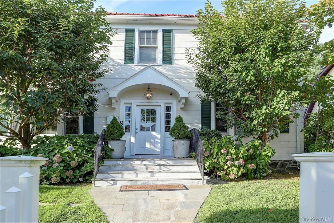 8 Horton Street Rye, NY 10580 - Photo 2 of 24 Front Entrance to property
