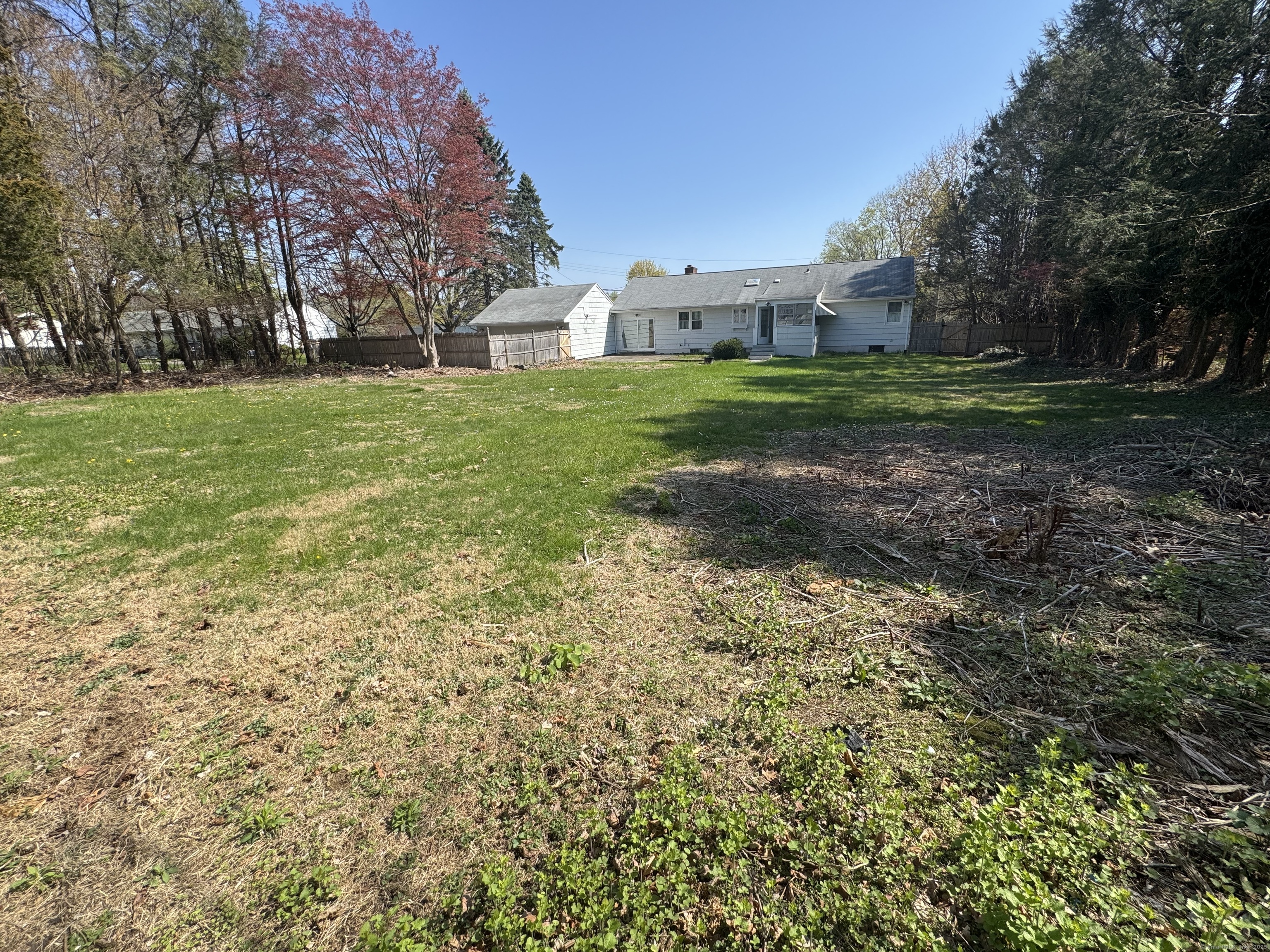 71 Schiller Road Fairfield, CT 06825 - Photo 3 of 30