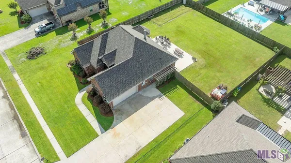 $365,000 | 267 James Edison Drive, Gray, LA 70359