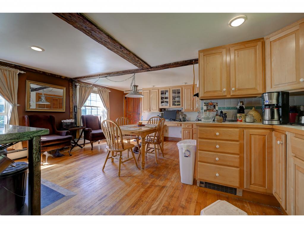 859 East Washington Road Hillsborough, NH 03244 - Photo 3 of 36 Gallery Image 3