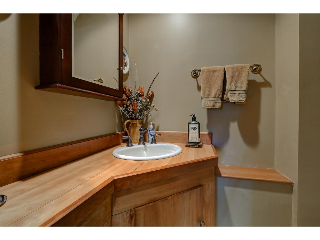 859 East Washington Road Hillsborough, NH 03244 - Photo 24 of 36 Gallery Image 24