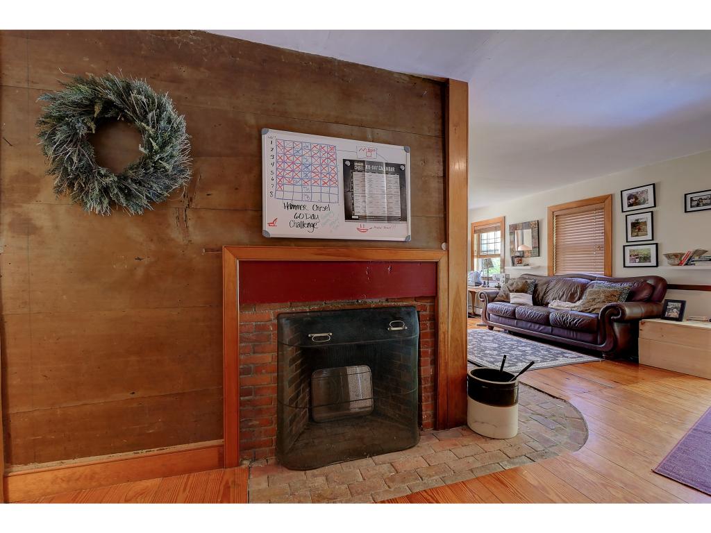 859 East Washington Road Hillsborough, NH 03244 - Photo 9 of 36 Gallery Image 9