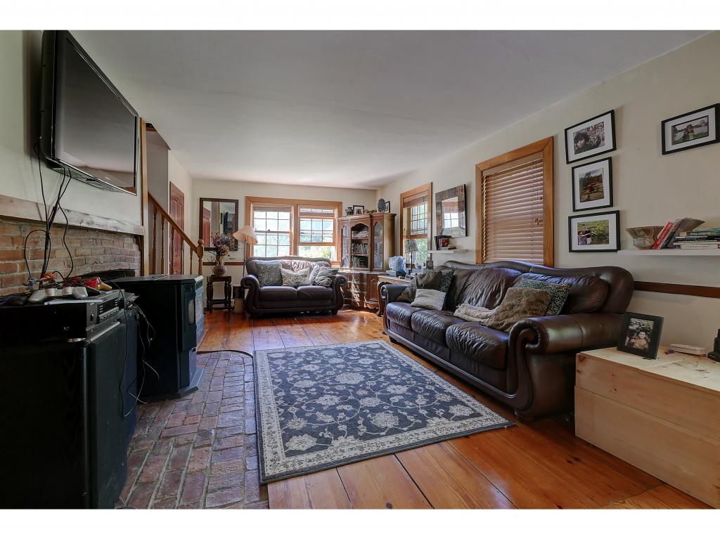 859 East Washington Road Hillsborough, NH 03244 - Photo 10 of 36 Gallery Image 10