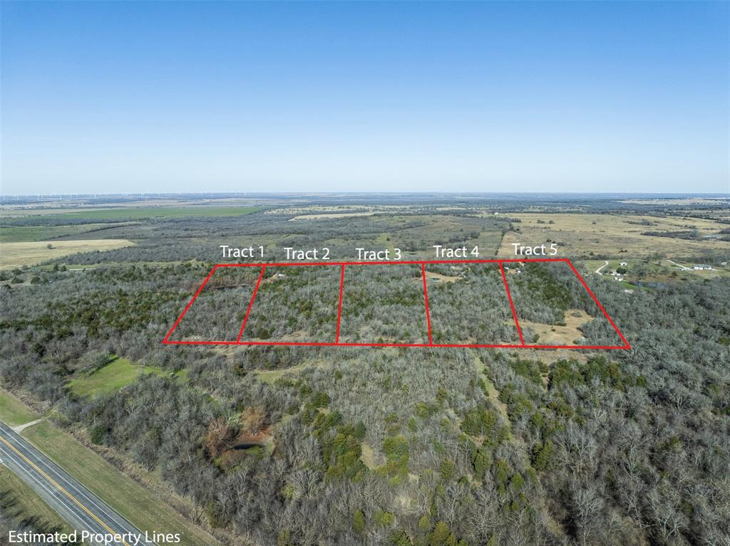 3 County Road 386 Groesbeck, TX 76642 - Photo 8 of 16 a view of outside area