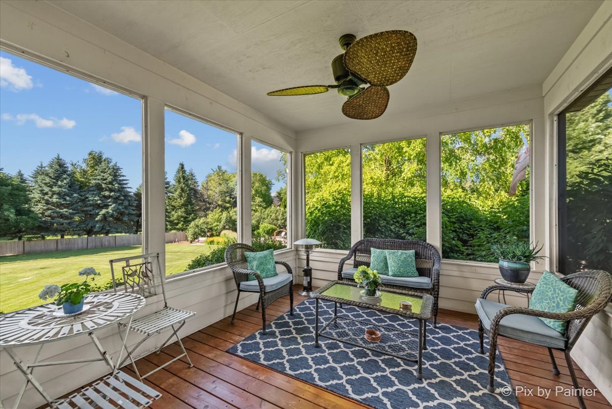 3720 Cypress Drive Spring Grove, IL 60071 - Photo 4 of 55 a living room with furniture and a large window
