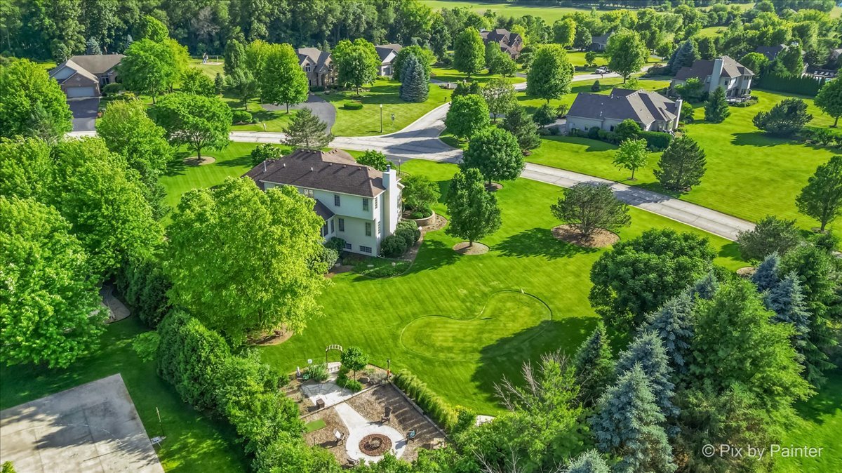 3720 Cypress Drive Spring Grove, IL 60071 - Photo 54 of 55 a view of a garden with plants