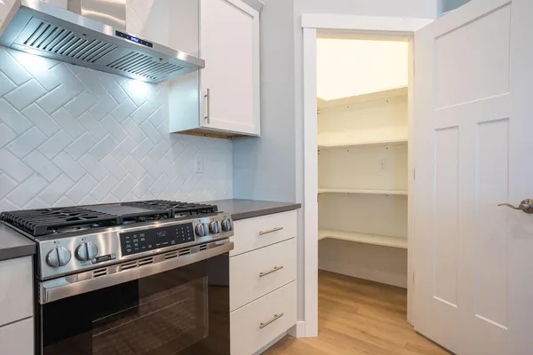 $549,900 | 277 Southern Drive, Holmen, WI 54636